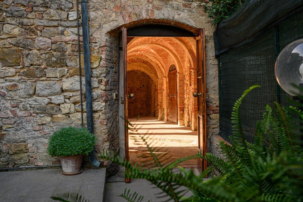 Il Chiostro Appartamenti & Suites Suvereto Kültér fotó
