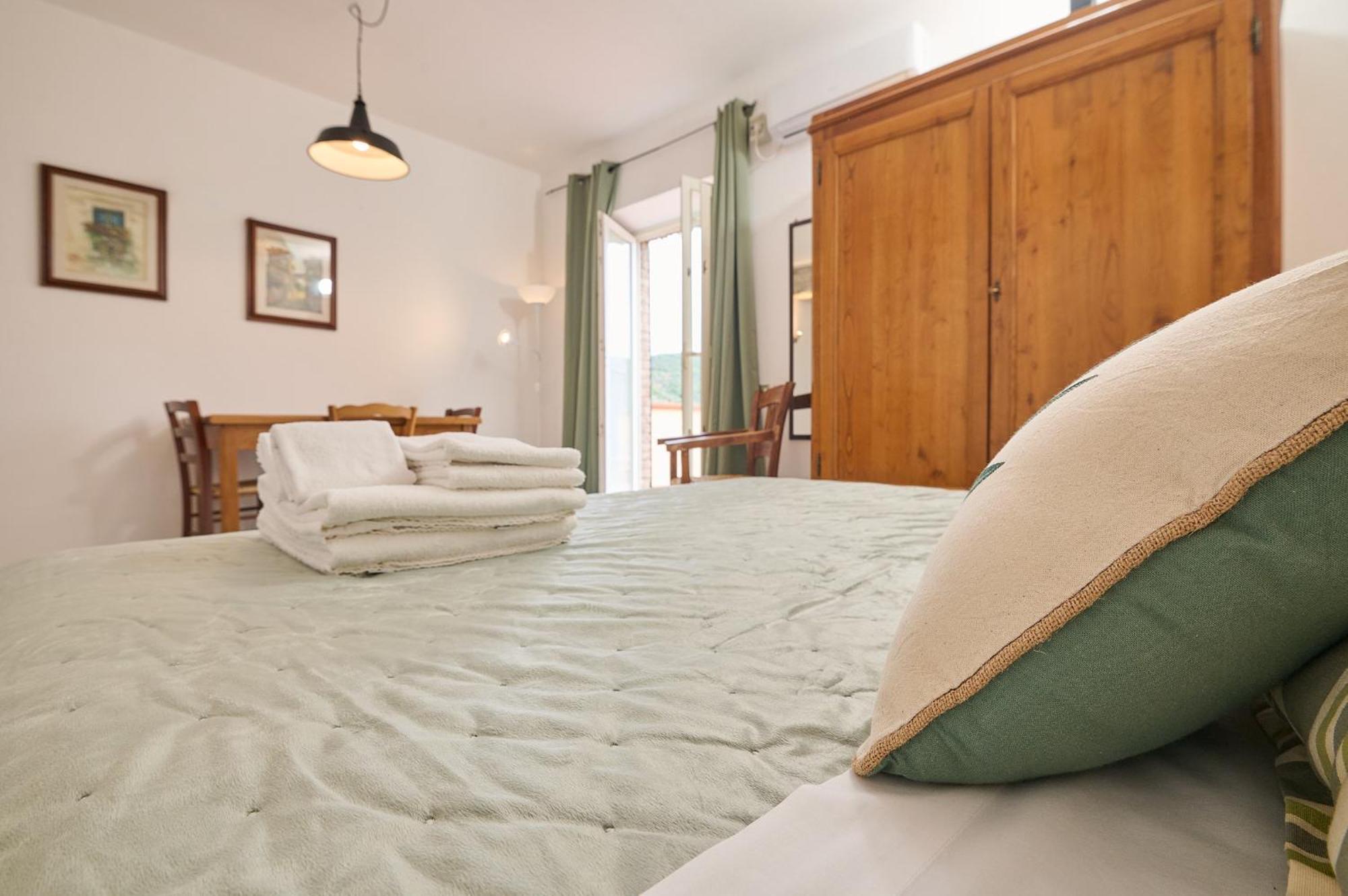 Il Chiostro Appartamenti & Suites Suvereto Kültér fotó