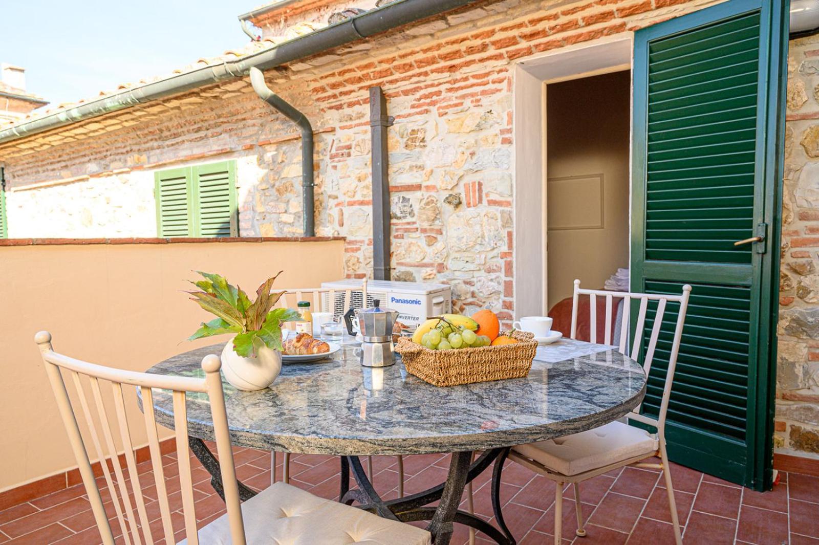 Il Chiostro Appartamenti & Suites Suvereto Kültér fotó